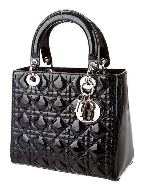 lady dior w24 h17|Lady Dior cannage bag.